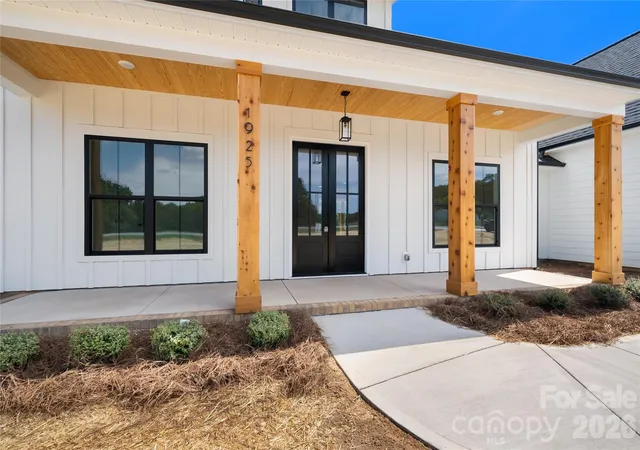 Photo 4 of Single family home for sale at 1925 Snyders Store Rd, Wingate, NC 28174 | MLS# 4422076 | Listing updated on 2026-10-05