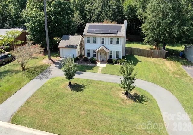Photo 2 of Single family home for sale at 7925 Jefferson Colony Rd, Mint Hill, NC 28227 | MLS# 4422133 | Listing updated on 2026-09-15