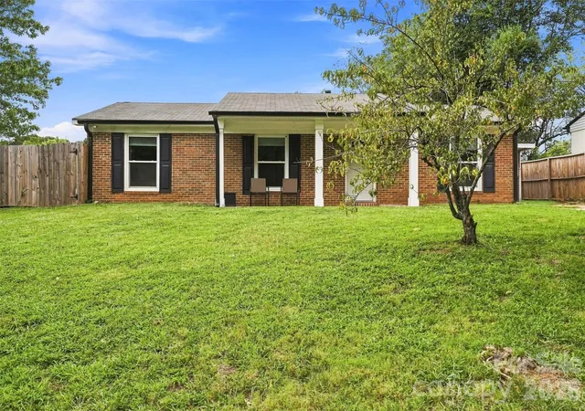 Photo 2 of Single family home for sale at 3601 Fagan Way, Charlotte, NC 28216 | MLS# 4422148 | Listing updated on 2026-09-15