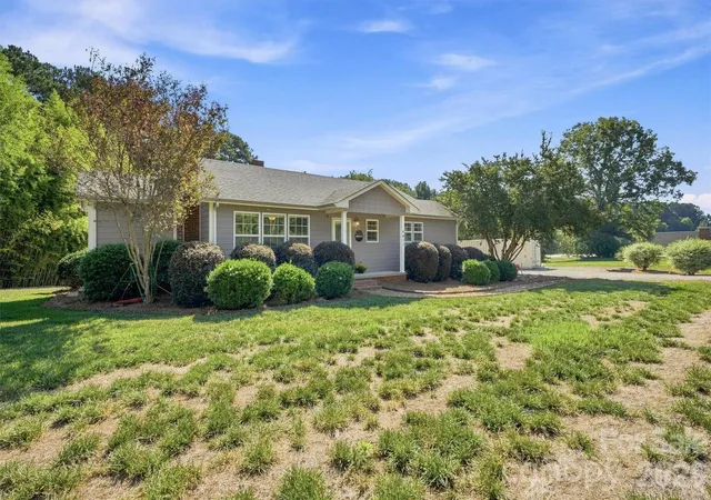 Photo 3 of Single family home for sale at 4617 Old Plank Rd, Iron Station, NC 28080 | MLS# 4422370 | Listing updated on 2026-10-04