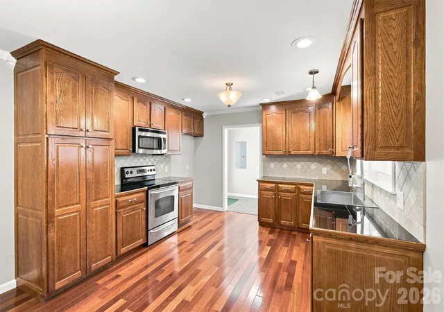 Photo 4 of Single family home for sale at 4617 Old Plank Rd, Iron Station, NC 28080 | MLS# 4422370 | Listing updated on 2026-10-04