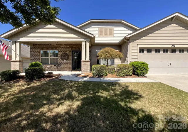 Single family home for sale at 2005 Yellow Daisy Dr, Matthews, NC 28104 | MLS# 4422414