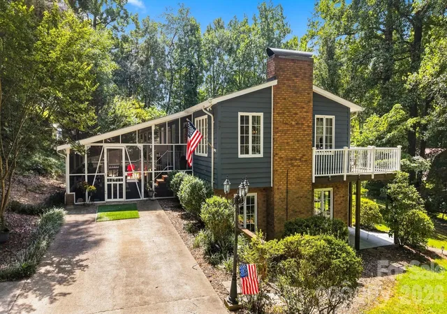 Photo 1 of Sale Pending at 37 Home Pl Ln, Hickory, NC 28601 | MLS# 4422455 | Listing updated on 2026-09-11
