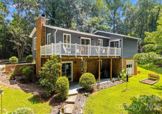 Photo 3 of Sale Pending at 37 Home Pl Ln, Hickory, NC 28601 | MLS# 4422455 | Listing updated on 2026-09-11