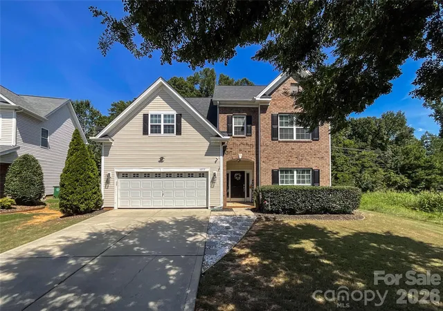 Single family home for sale at 6019 Grassy Knoll Cir, Matthews, NC 28104 | MLS# 4422466