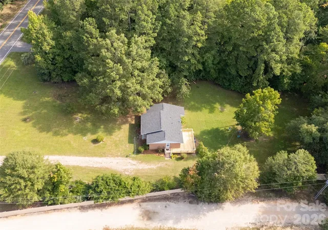 Single family home for sale at 1242 Stringfellow Rd, Chester, SC 29706 | MLS# 4422504