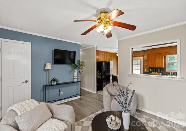 Photo 4 of Single family home for sale at 1242 Stringfellow Rd, Chester, SC 29706 | MLS# 4422504 | Listing updated on 2026-10-01