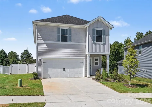 Photo 2 of Single family home for sale at 408 Luna Ln, Shelby, NC 28152 | MLS# 4422563 | Listing updated on 2026-09-22