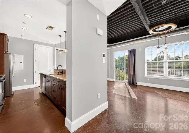 Photo 4 of Condo for sale at 2338 Yadkin Ave #506, Charlotte, NC 28205 | MLS# 4422594 | Listing updated on 2026-09-26