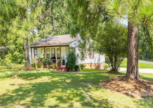 Photo 2 of Single family home for sale at 1929 John Everall Rd, Lancaster, SC 29720 | MLS# 4422599 | Listing updated on 2026-10-09