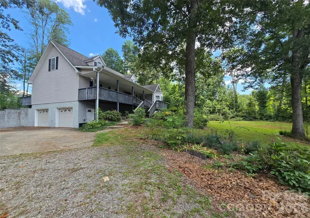 Photo 3 of Single family home for sale at 128 Lower Christ School Rd, Fletcher, NC 28732 | MLS# 4422632 | Listing updated on 2026-09-11