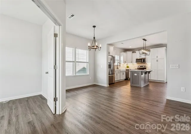 Photo 3 of Single family home for sale at 107 Mooring Dr, Statesville, NC 28677 | MLS# 4422661 | Listing updated on 2026-09-27