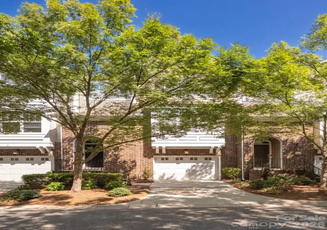 Photo 2 of Townhouse for sale at 11194 Bridgewater Dr, Huntersville, NC 28078 | MLS# 4422691 | Listing updated on 2026-09-11