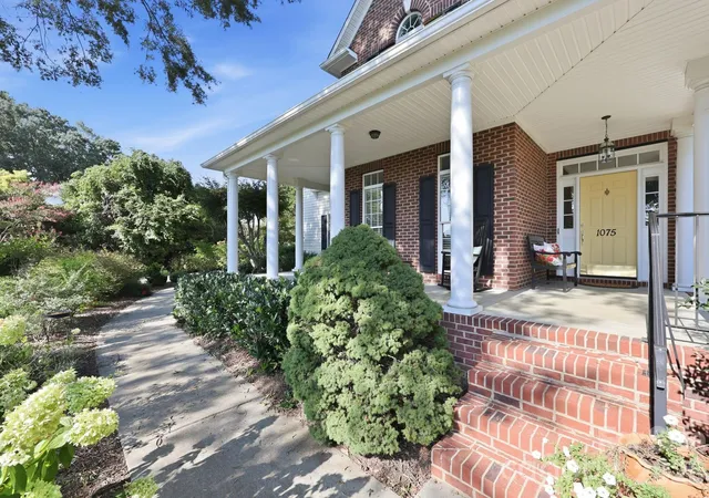 Photo 3 of Sale Pending at 1075 Glenfield Dr, Salisbury, NC 28147 | MLS# 4422693 | Listing updated on 2026-09-13