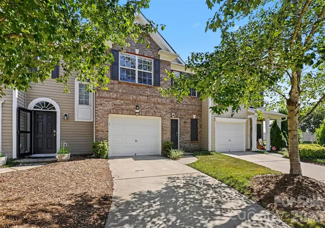 Photo 1 of Townhouse for sale at 9610 Walkers Glen Dr Nw, Concord, NC 28027 | MLS# 4422715 | Listing updated on 2026-09-13