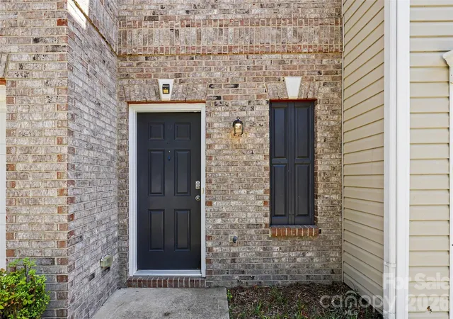 Photo 3 of Townhouse for sale at 9610 Walkers Glen Dr Nw, Concord, NC 28027 | MLS# 4422715 | Listing updated on 2026-09-13
