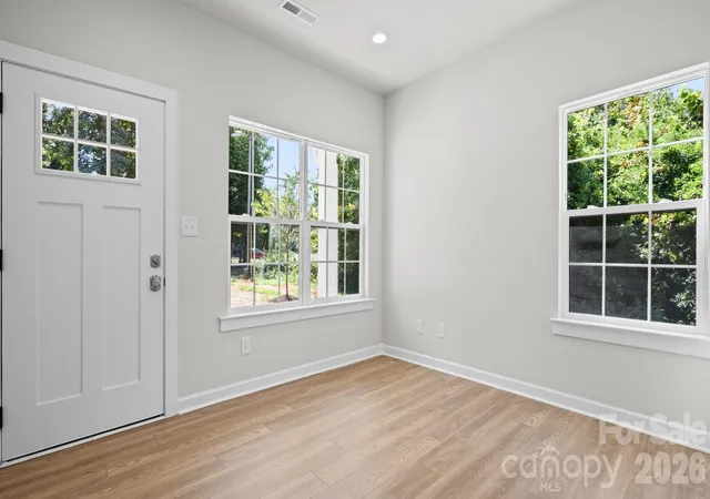Photo 3 of Single family home for sale at 2519 Boulder Ln, Charlotte, NC 28269 | MLS# 4422720 | Listing updated on 2026-09-14