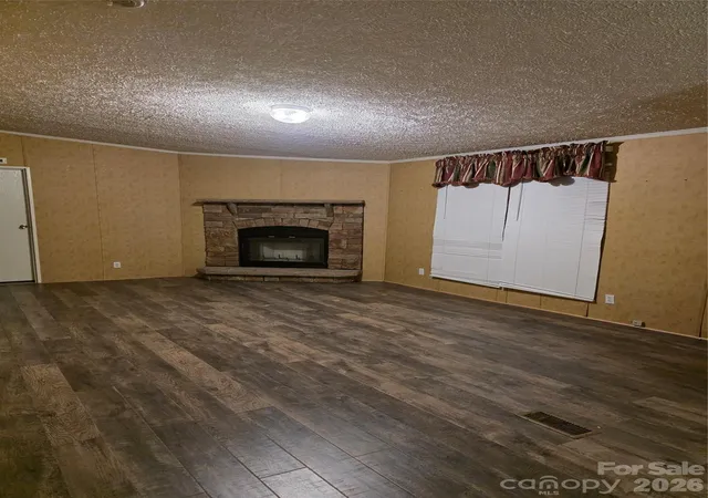 Photo 3 of Single family home for sale at 1409 Clayton Dr, Chester, SC 29706 | MLS# 4422793 | Listing updated on 2026-09-21
