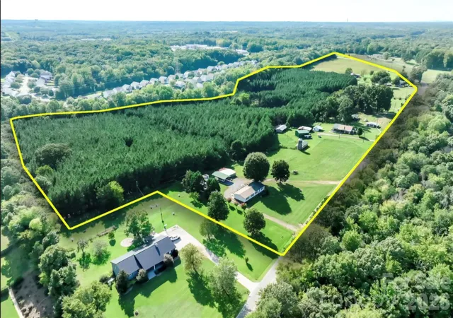 Land for sale at 3322 Morehead Rd, Charlotte, NC 28262 | MLS# 4422826