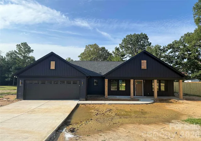 Photo 1 of Sale Pending at 117 Triece St, Kannapolis, NC 28081 | MLS# 4422841 | Listing updated on 2026-09-09