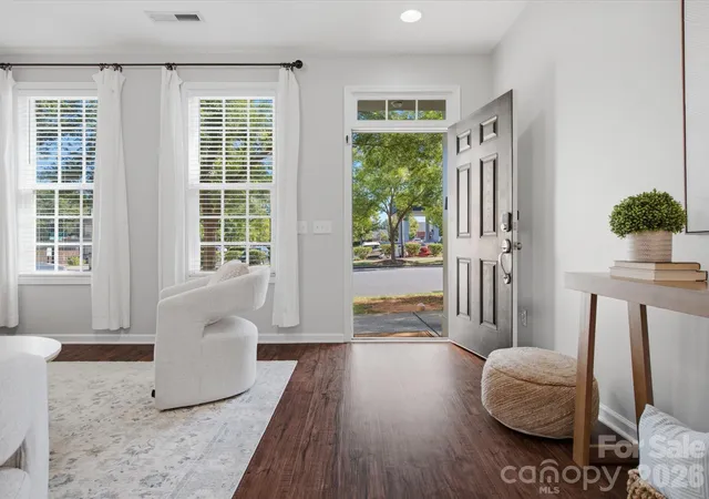 Photo 3 of Townhouse for sale at 9533 Longstone Ln, Charlotte, NC 28277 | MLS# 4423027 | Listing updated on 2026-10-07