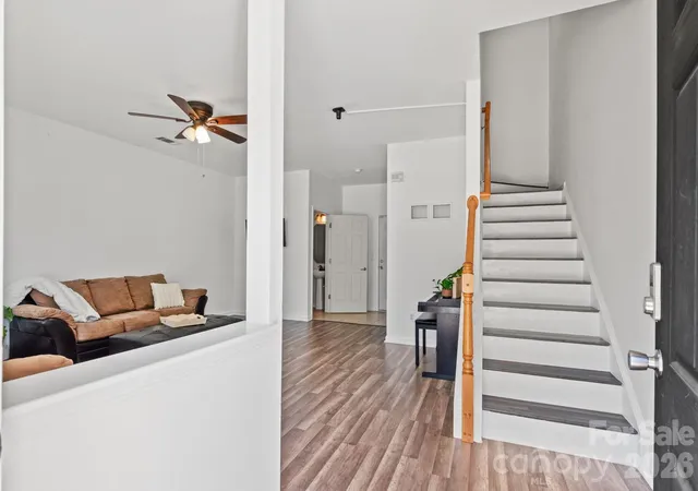 Photo 3 of Townhouse for sale at 9810 Kings Parade Blvd, Charlotte, NC 28273 | MLS# 4423206 | Listing updated on 2026-09-13