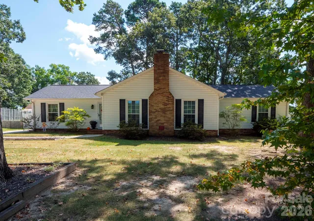 Photo 3 of Single family home for sale at 6412 Clearwater Dr, Indian Trail, NC 28079 | MLS# 4423225 | Listing updated on 2026-09-13