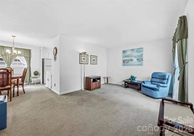 Photo 4 of Single family home for sale at 628 Sedgefield St SW, Concord, NC 28025 | MLS# 4423342 | Listing updated on 2026-09-11