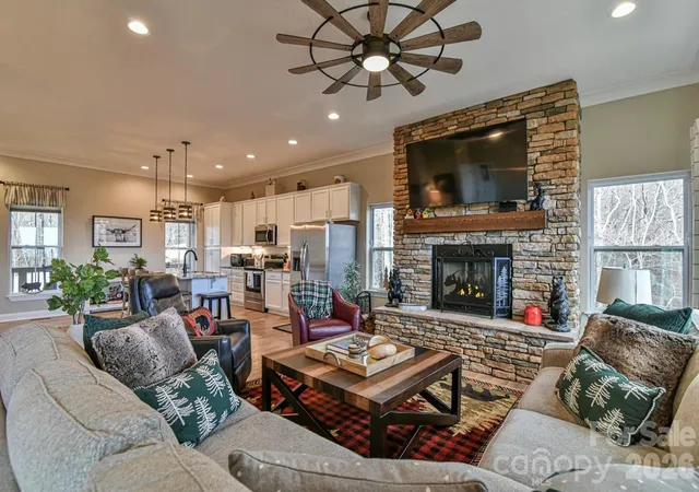 Photo 3 of Single family home for sale at 1914 Catawba Fls Pkwy, Old Fort, NC | MLS# 4423489 | Listing updated on 2026-09-22