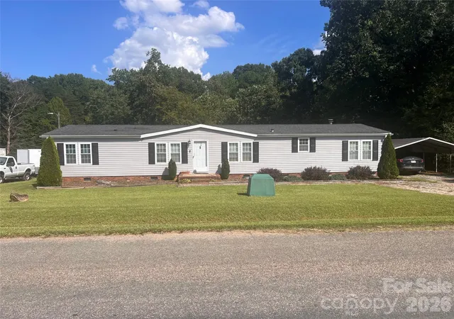 Photo 2 of Single family home for sale at 2840 Montana Dr, Kannapolis, NC 28081 | MLS# 4423790 | Listing updated on 2026-09-15