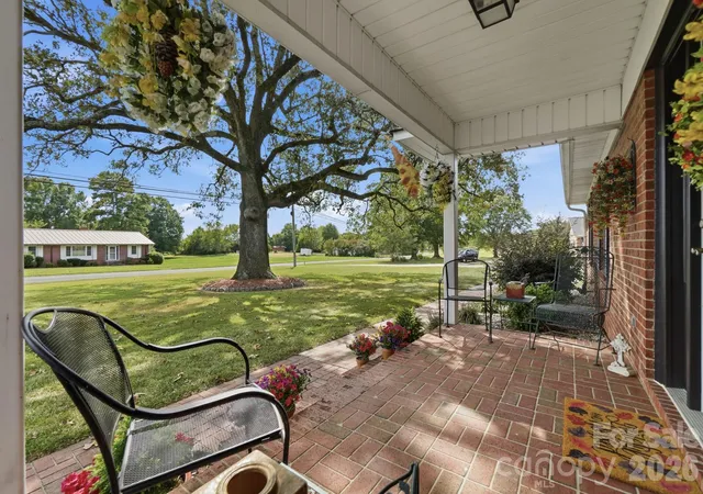 Photo 3 of Sale Pending at 1061 Old Peachland Rd, Marshville, NC 28103 | MLS# 4423840 | Listing updated on 2026-09-15