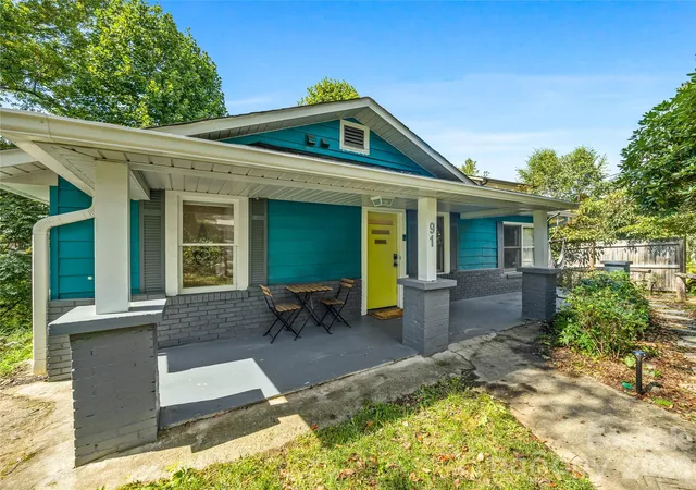 Photo 1 of Single family home for sale at 91 Deaver St, Asheville, NC | MLS# 4424002 | Listing updated on 2026-10-06