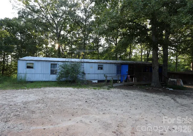 Photo 1 of Single family home for sale at 4691 Snowhill Church Rd, Morganton, NC 28655 | MLS# 4424071 | Listing updated on 2026-09-15