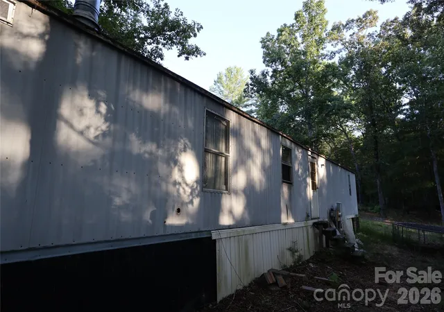 Photo 3 of Single family home for sale at 4691 Snowhill Church Rd, Morganton, NC 28655 | MLS# 4424071 | Listing updated on 2026-09-15