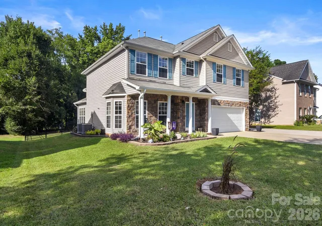 Photo 3 of Single family home for sale at 1323 Bethelfields Trce Ter, York, SC 29745 | MLS# 4424117 | Listing updated on 2026-09-14