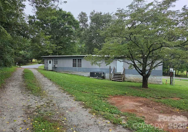 Photo 3 of Multi family home for sale at 2116 Fox Mountain Rd, Columbus, NC 28722 | MLS# 4424497 | Listing updated on 2026-09-15