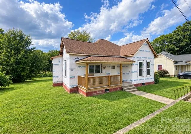 Photo 1 of Single family home for sale at 407 Ida St, Gastonia, NC 28054 | MLS# 4424580 | Listing updated on 2026-09-22