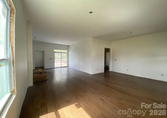 Photo 3 of Single family home for sale at 407 Ida St, Gastonia, NC 28054 | MLS# 4424580 | Listing updated on 2026-09-22