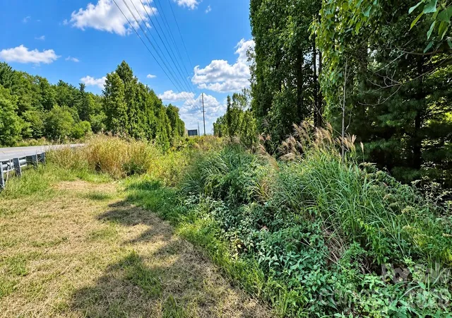 Photo 3 of Land for sale at Tbd Blowing Rock Blvd, Lenoir, NC 28645 | MLS# 4425044 | Listing updated on 2026-09-30