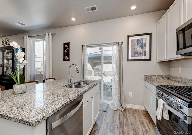 Photo 4 of Single family home for sale at 47 S Titus St, Aurora, CO 80018 | MLS# 9276854 | Listing updated on 2026-10-04