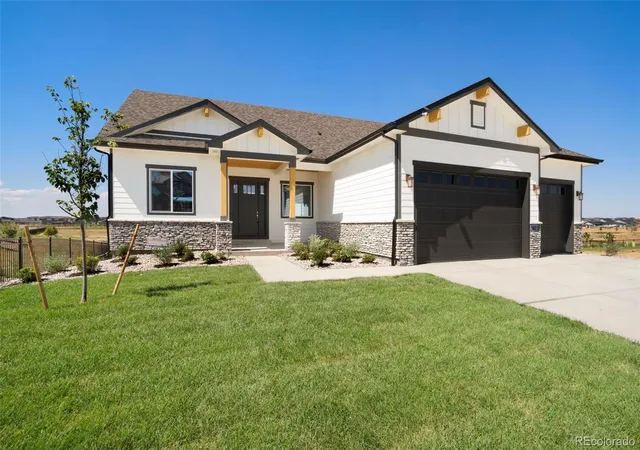 Photo 1 of Sale Pending at 24113 E 36th Place, Aurora, CO 80019 | MLS# 4590156 | Listing updated on 2026-10-26