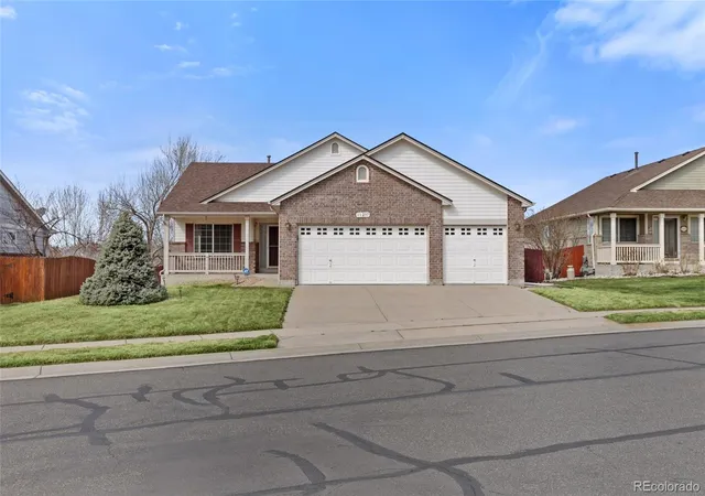 Photo 1 of Single family home for sale at 11237 W 55th Lane, Arvada, CO 80002 | MLS# 3648924 | Listing updated on 2026-09-14