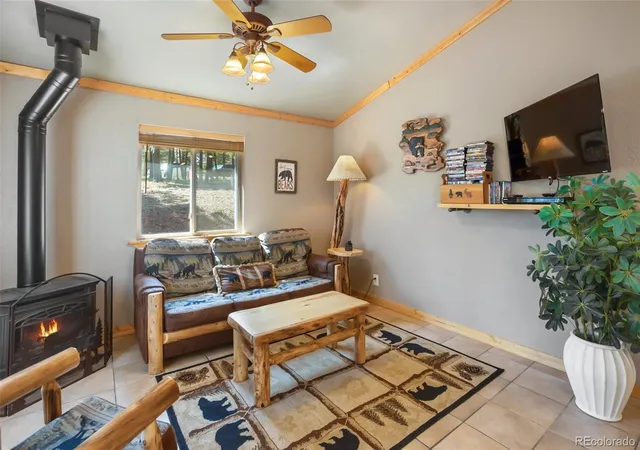Photo 4 of Single family home for sale at 31 Handcart Cir, Florissant, CO 80816 | MLS# 7055032 | Listing updated on 2026-09-25