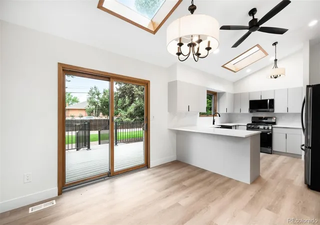 Photo 3 of Single family home for sale at 655 Cree Cir, Boulder, CO 80303 | MLS# 4516922 | Listing updated on 2026-09-15