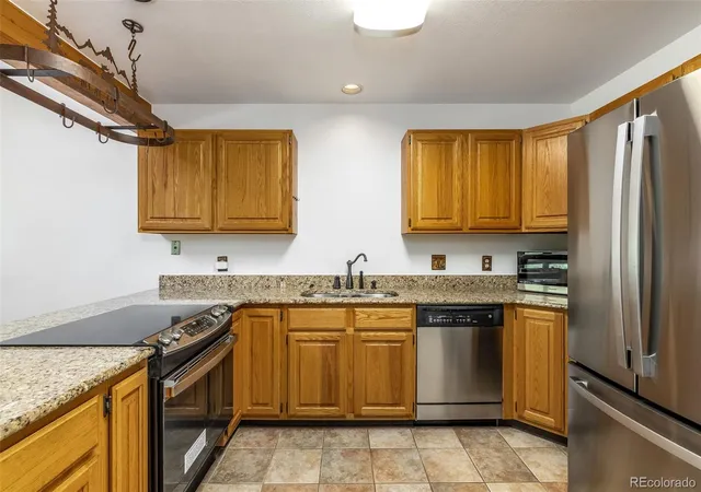 Photo 4 of Townhouse for sale at 132 Burgundy Cir, Silverthorne, CO 80498 | MLS# 6647980 | Listing updated on 2026-09-18