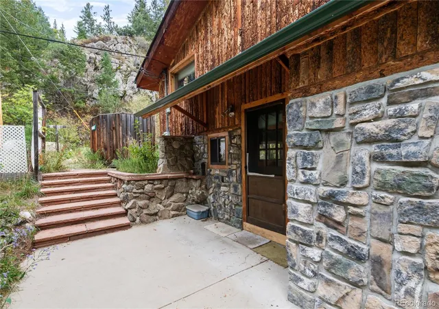 Photo 4 of Single family home for sale at 35112 Boulder Cyn Dr, Boulder, CO 80302 | MLS# 3190032 | Listing updated on 2026-09-21