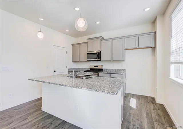 Photo 4 of Single family home for sale at 104 Coyote St, Bennett, CO 80102 | MLS# 9940817 | Listing updated on 2026-10-04