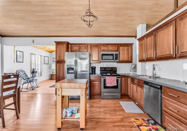 Photo 3 of Sale Pending at 89 Cactus Dr, Canon City, CO 81212 | MLS# 5596758 | Listing updated on 2026-09-10