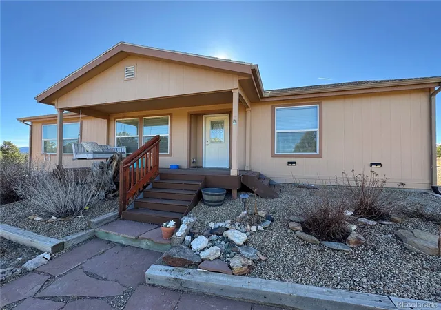 Photo 1 of Single family home for sale at 620 Falling Rock Rd, Cotopaxi, CO 81223 | MLS# 3140817 | Listing updated on 2026-09-14