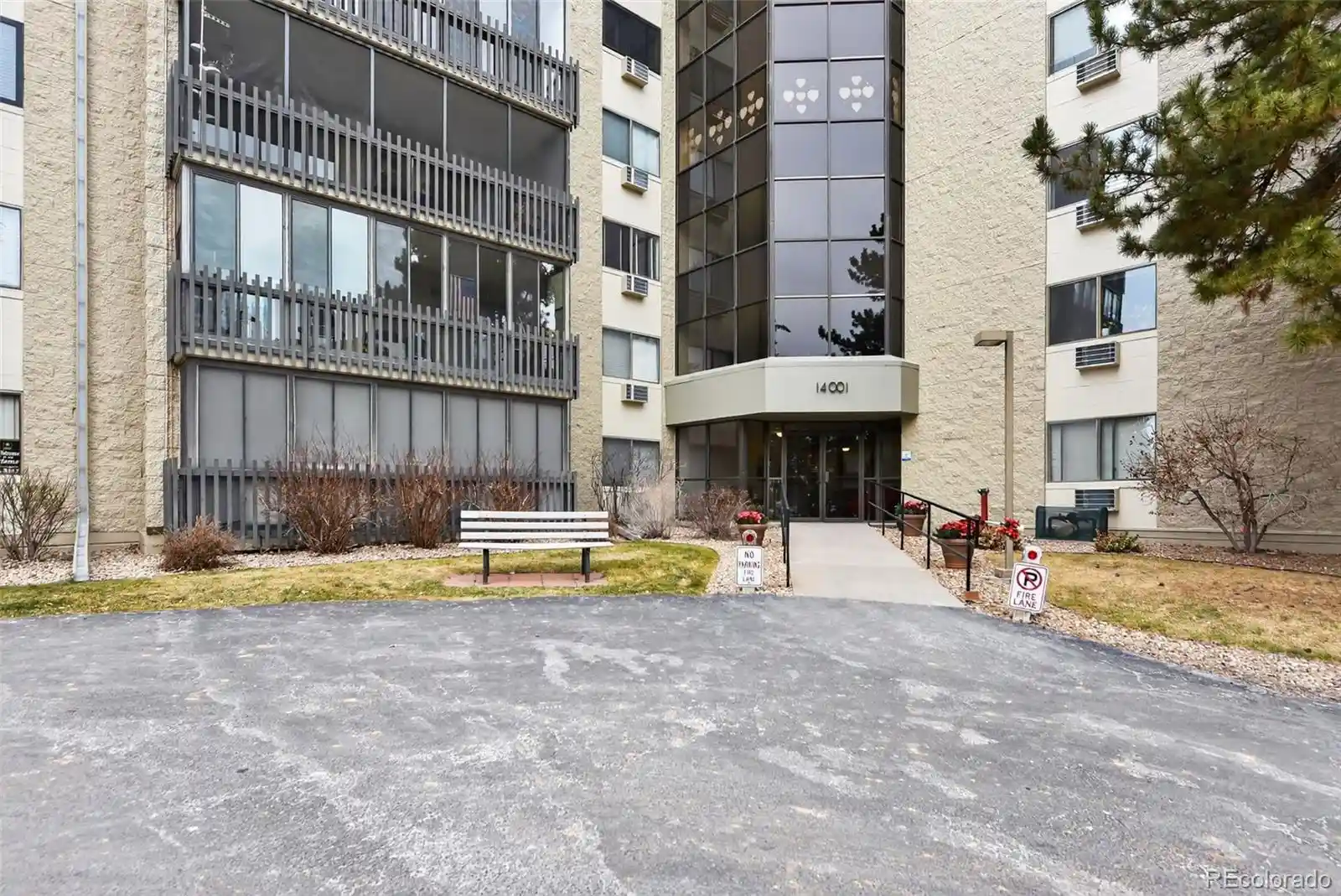 Listing Photo 36 - Condo for sale in 14001 E Marina Dr located at 14001 E Marina Dr, Aurora, CO 80014 - Unit #606